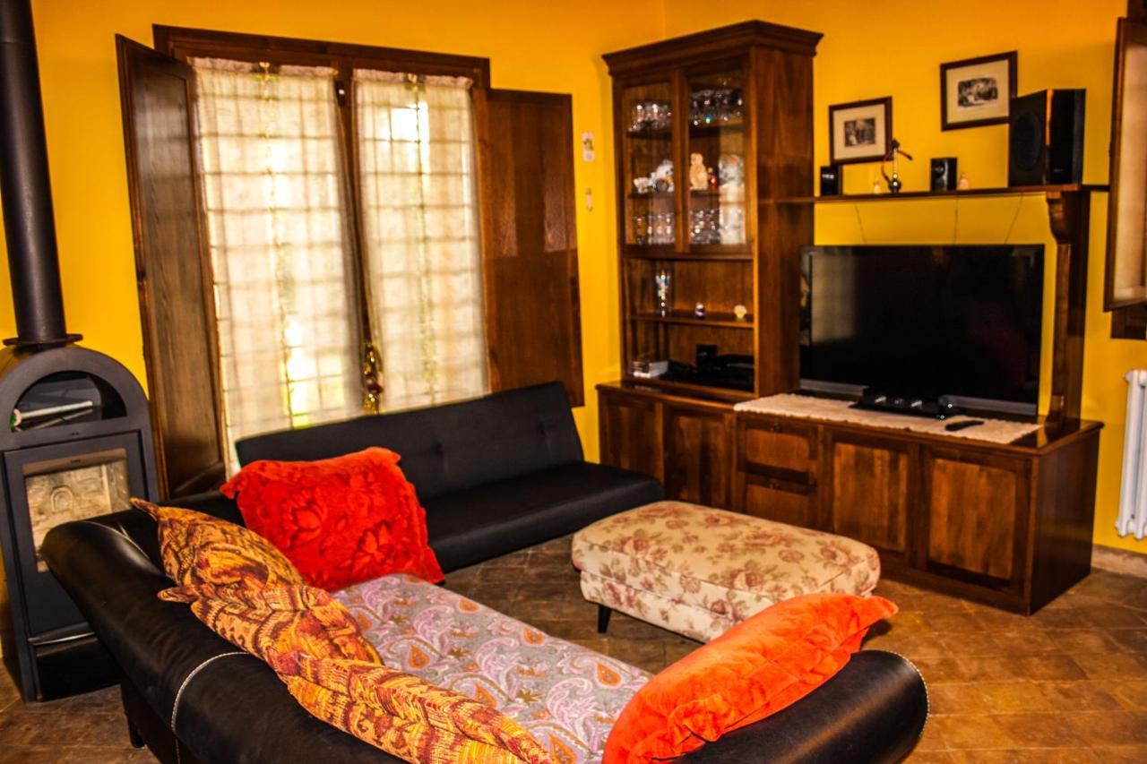 Villa La Casa Di Betta Monte Campano Esterno foto