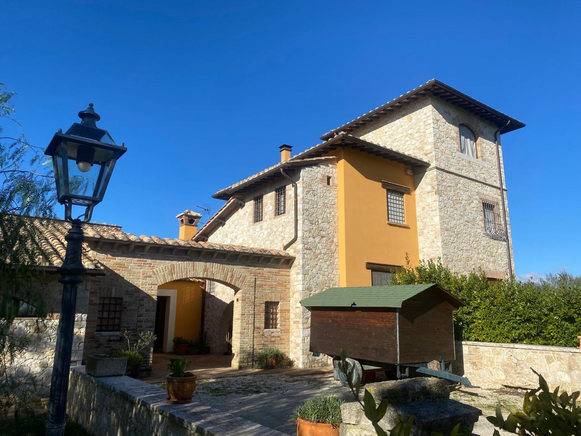 Villa La Casa Di Betta Monte Campano Esterno foto