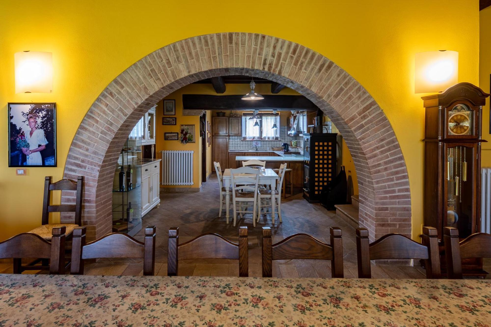 Villa La Casa Di Betta Monte Campano Esterno foto